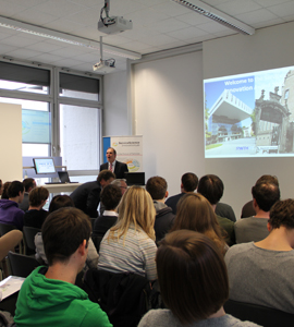 Kick-Off am 25.11.2010: Die Case Competition 2010 hat begonnen!